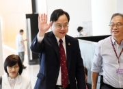 探索马玉玲的世界：从普通女孩到璀璨明星的蜕变
