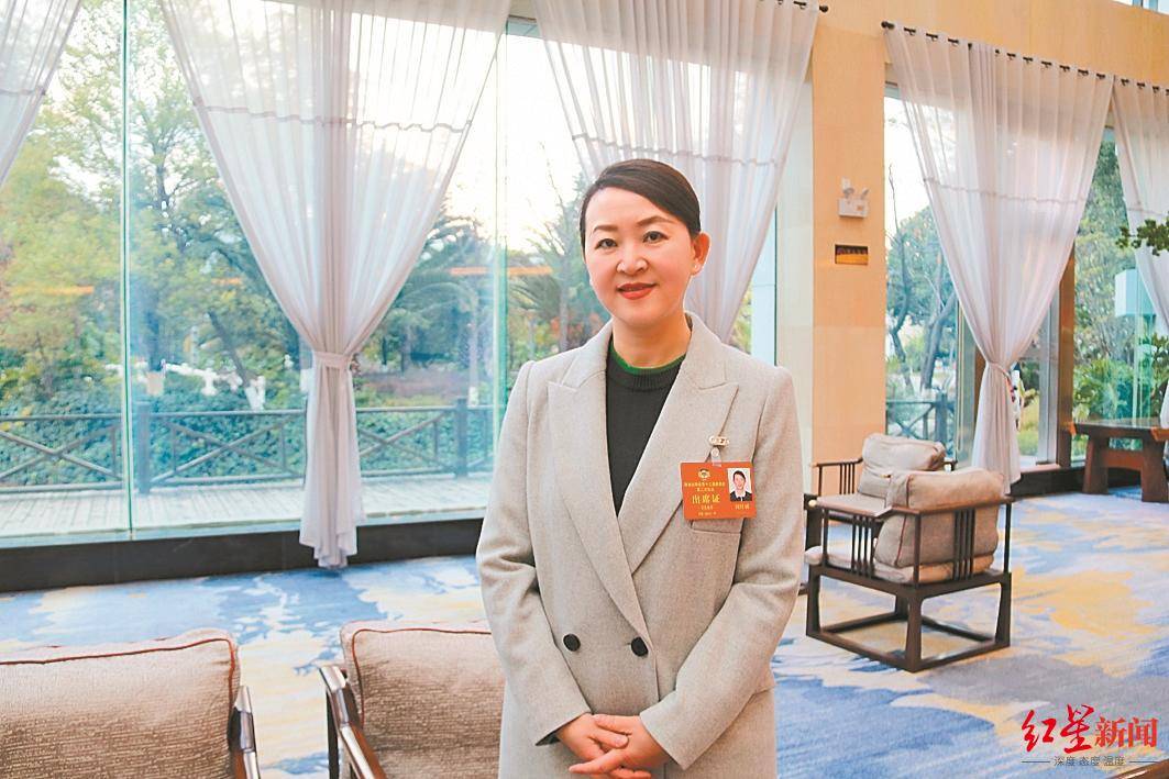 昆明市委女常委周红斌主动投案 10天前还在出席会议
